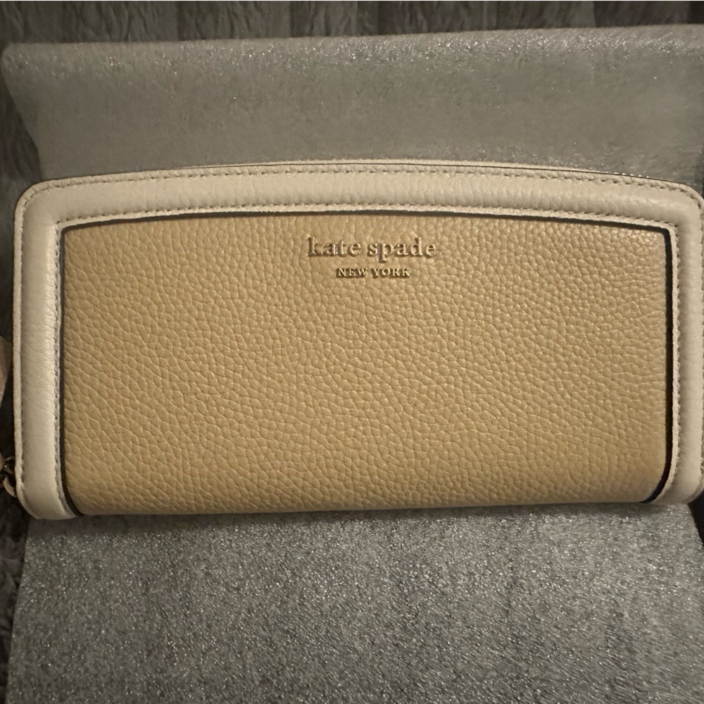 Kate Spade wallet